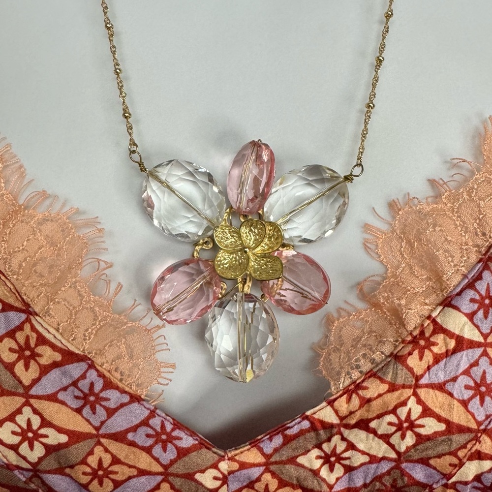 Flower Necklace 🌸🌼